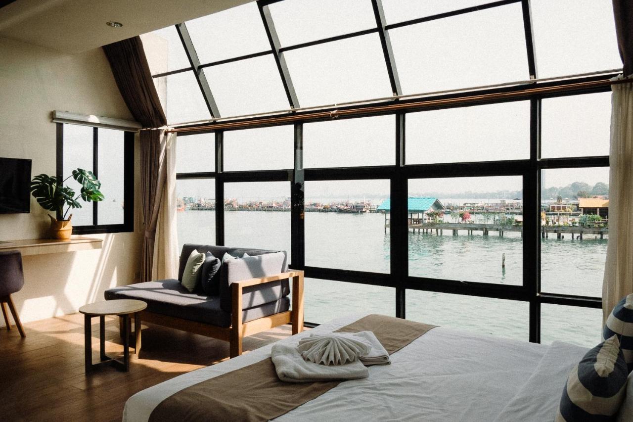Baan Tah On The Sea Hotel Bang Sare Exterior photo
