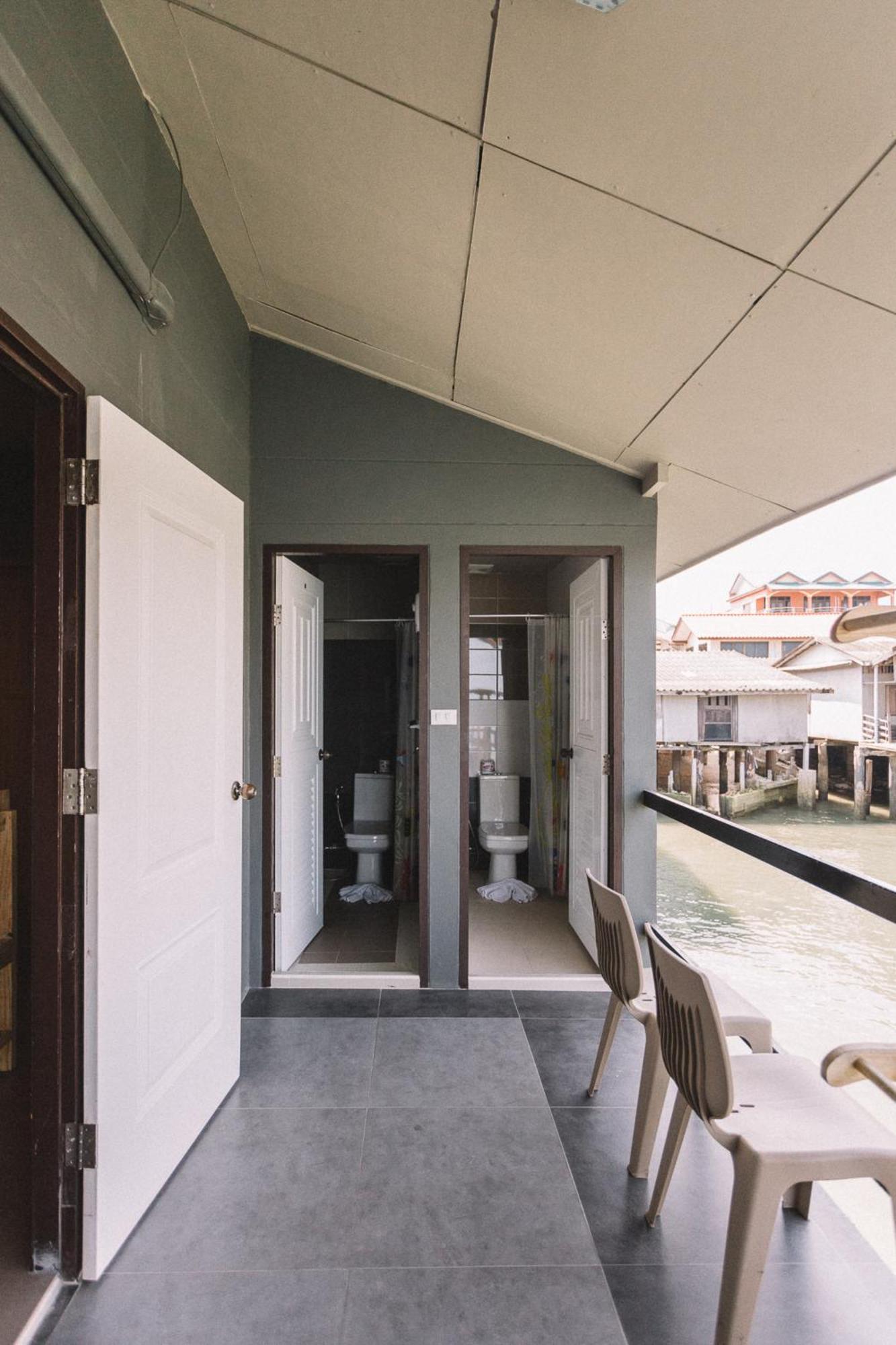 Baan Tah On The Sea Hotel Bang Sare Exterior photo
