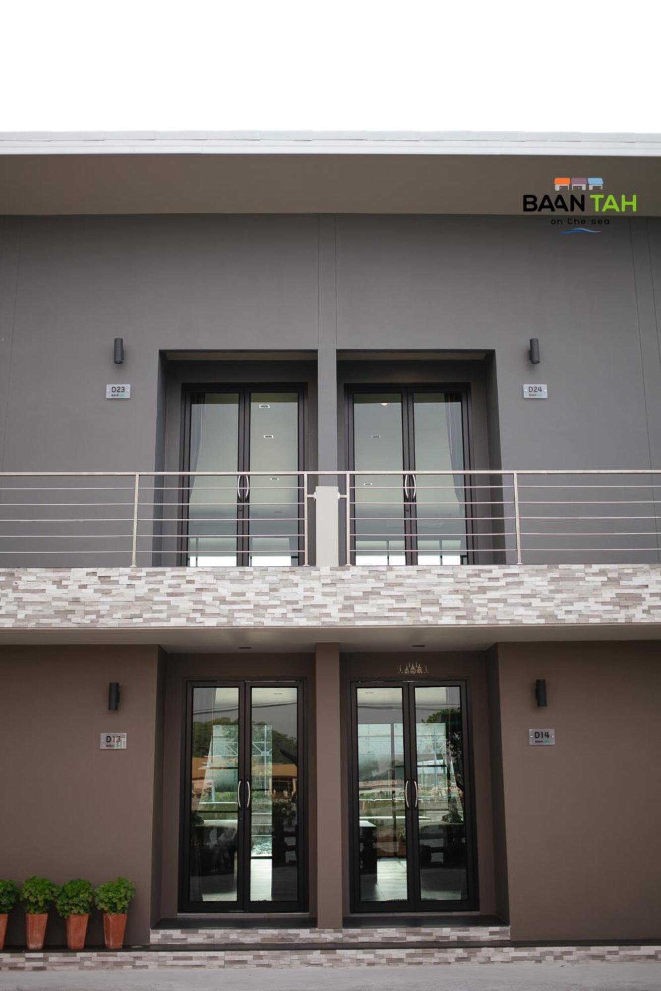 Baan Tah On The Sea Hotel Bang Sare Exterior photo