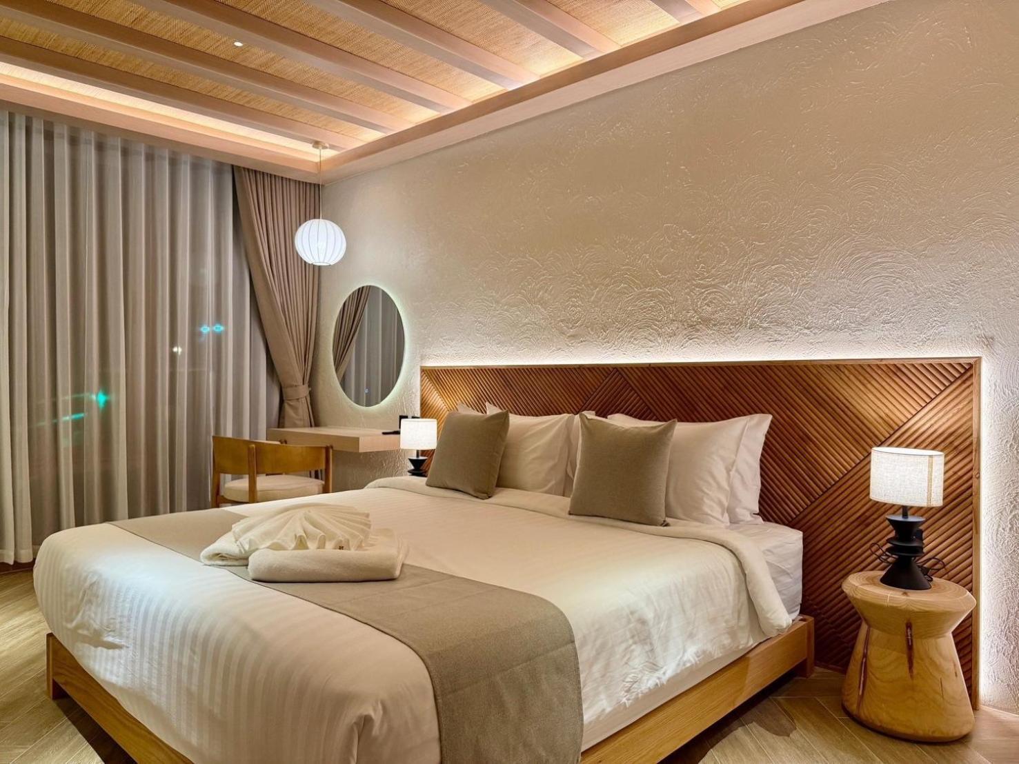 Baan Tah On The Sea Hotel Bang Sare Exterior photo